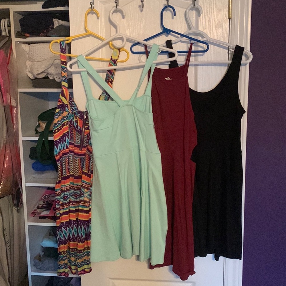 Women’s medium dress bundle - casual & semi-formal !